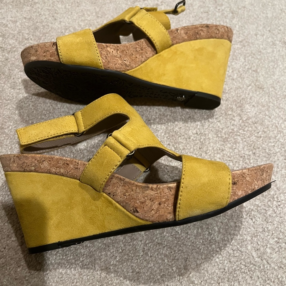 Yellow wedge suede sandals